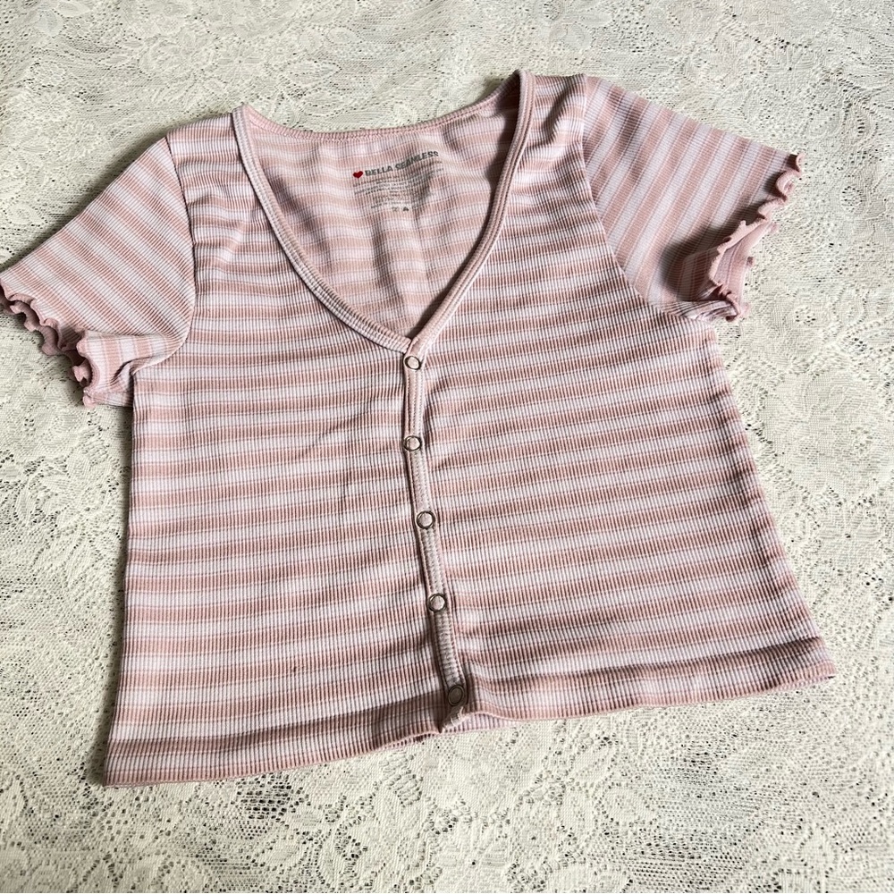Bella seamless pink strip lettuce trim sleeves crop top